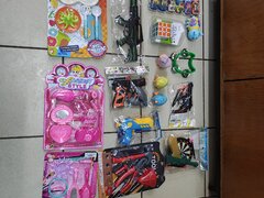 Vand jucarii diverse